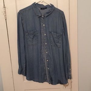 denim shirt (vintage looking button up)